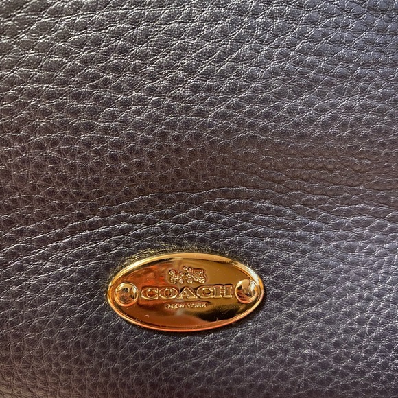 Coach Satchel - Picture 3 of 8